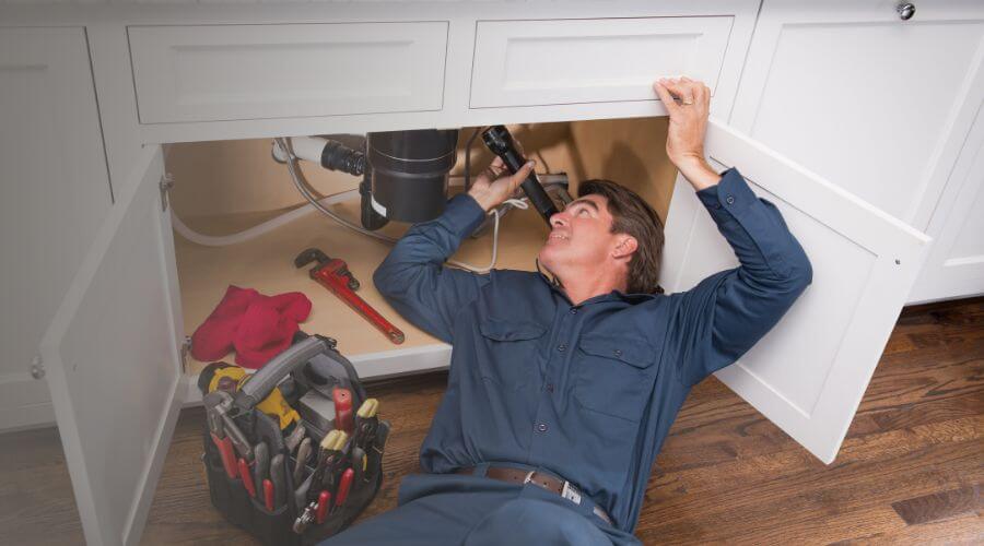 Expert burst pipe repair services in La Center, KY